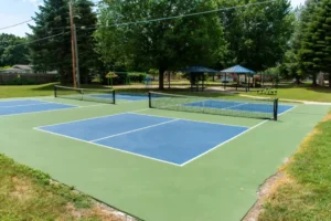 Guide to Choosing Outdoor Pickleball Flooring