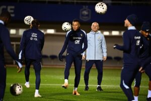 3 Key Factors To Consider, Predicted Lineups, Injuries