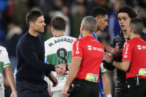 Liverpool’s Poor Form Indicates Impending Change of Old Guard